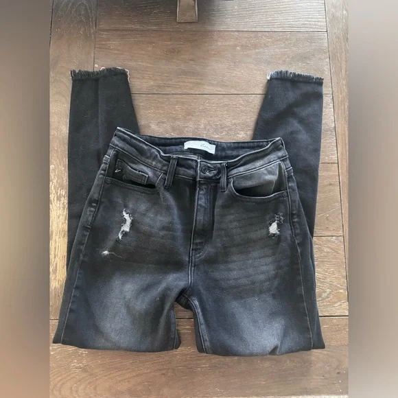 Kancan Black Distressed High Rise Jeggings - Picture 4 of 4